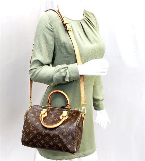 louis vuitton speedy 25 bandouliere monogram review|louis Vuitton Speedy 30 measurements.